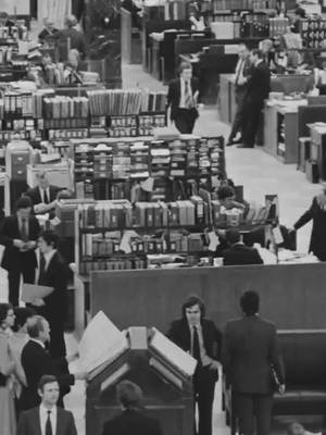The £26 Million Gold Heist That Shook Britain #TrueCrime #BrinksMat #GoldHeist In 1983, a gang of armed robbers broke into the Brink's-Mat warehouse near Heathrow Airport, stumbling upon £26 million worth of gold bullion, diamonds and cash. What followed became one of Britain's most infamous robberies, with the stolen gold disappearing into the criminal underworld and the heist leaving a lasting legacy of violence, betrayal and murder. 🎥 Watch the FULL VIDEO NOW for the untold story! #TrueCrime #BrinksMat #GoldHeist #UKRobbery #UKCrime #PoliceStories #CrimeHistory #Detective #Police #TrueCrimeShorts #CrimeDocumentary