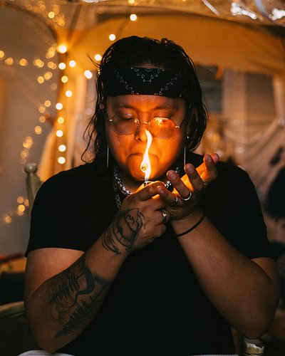 Another shot from our new-flower sesh over the weekend, trying out Zoapinator from @terrabismo⁠
⁠
Which do you like more, col...