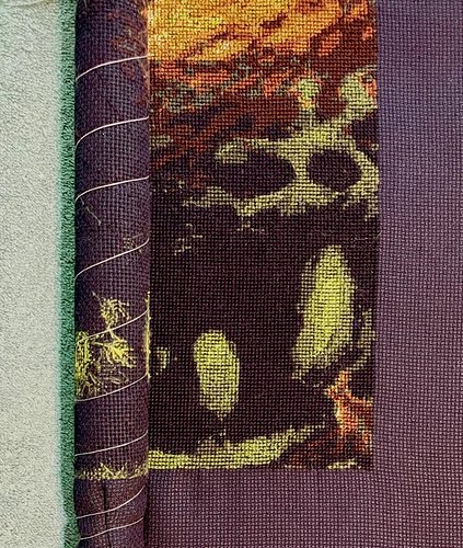 And just like that, an easy page is finished, along with the whole column. 133,224 complete, 53,976 to go. 🐉 🌳 
(Bad lighting...