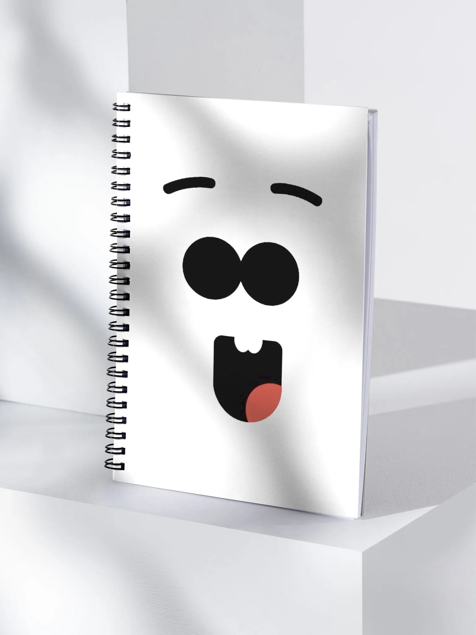 Face 3: Notebook product image (4)