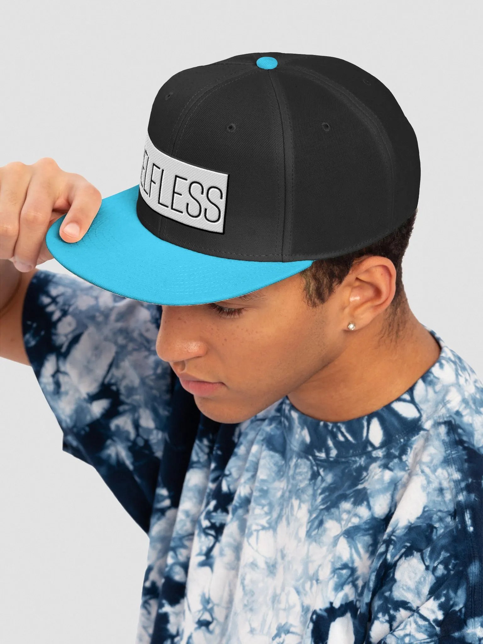 SELFLESS Wool Blend Snapback Cap WHT product image (7)