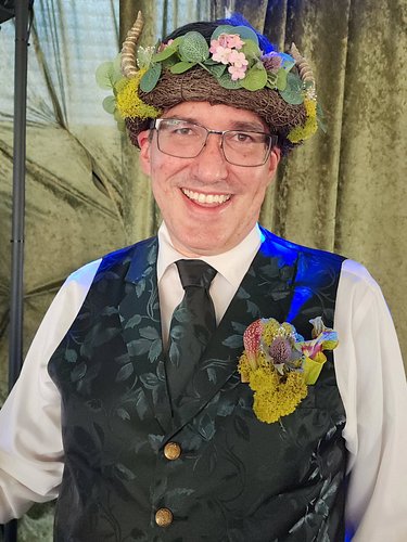 We had some fun crafting a pocket square and crown for @mad_science_maker and a corsage for me for an event we worked this pa...