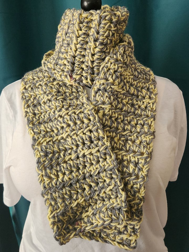 Modern Complement Scarf (no fringe) product image (1)