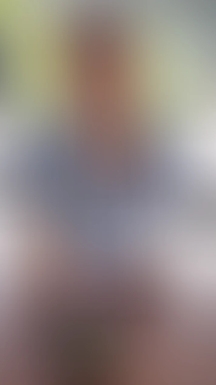 Video thumbnail background