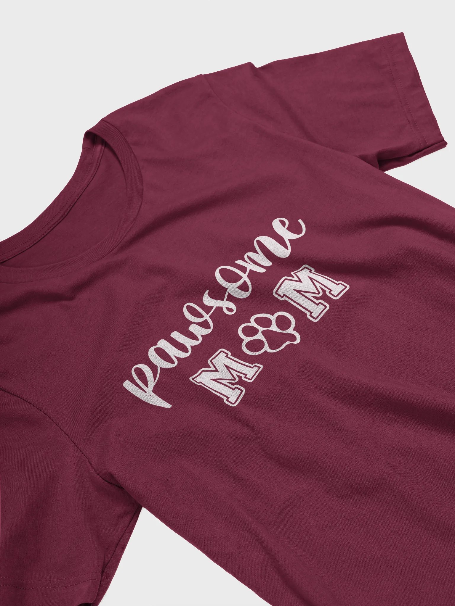 Pawsome Mom T-Shirt product image (3)