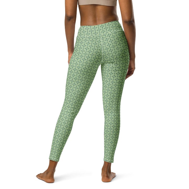 Eco-Friendly Green Lattice High-Waist Leggings product image (2)