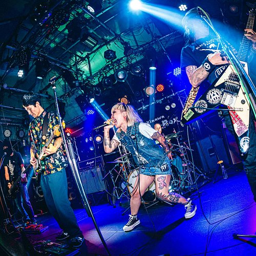 昨日はVOICES FROM THE GUTTER へお越しいただいた皆さま、本当にありがとうございました！
台風の影響により、楽しみにしていたBAYONETSは沖縄へ来ることができず、とても悔しい結果となってしまいました。
それでも足を運んでくださ...