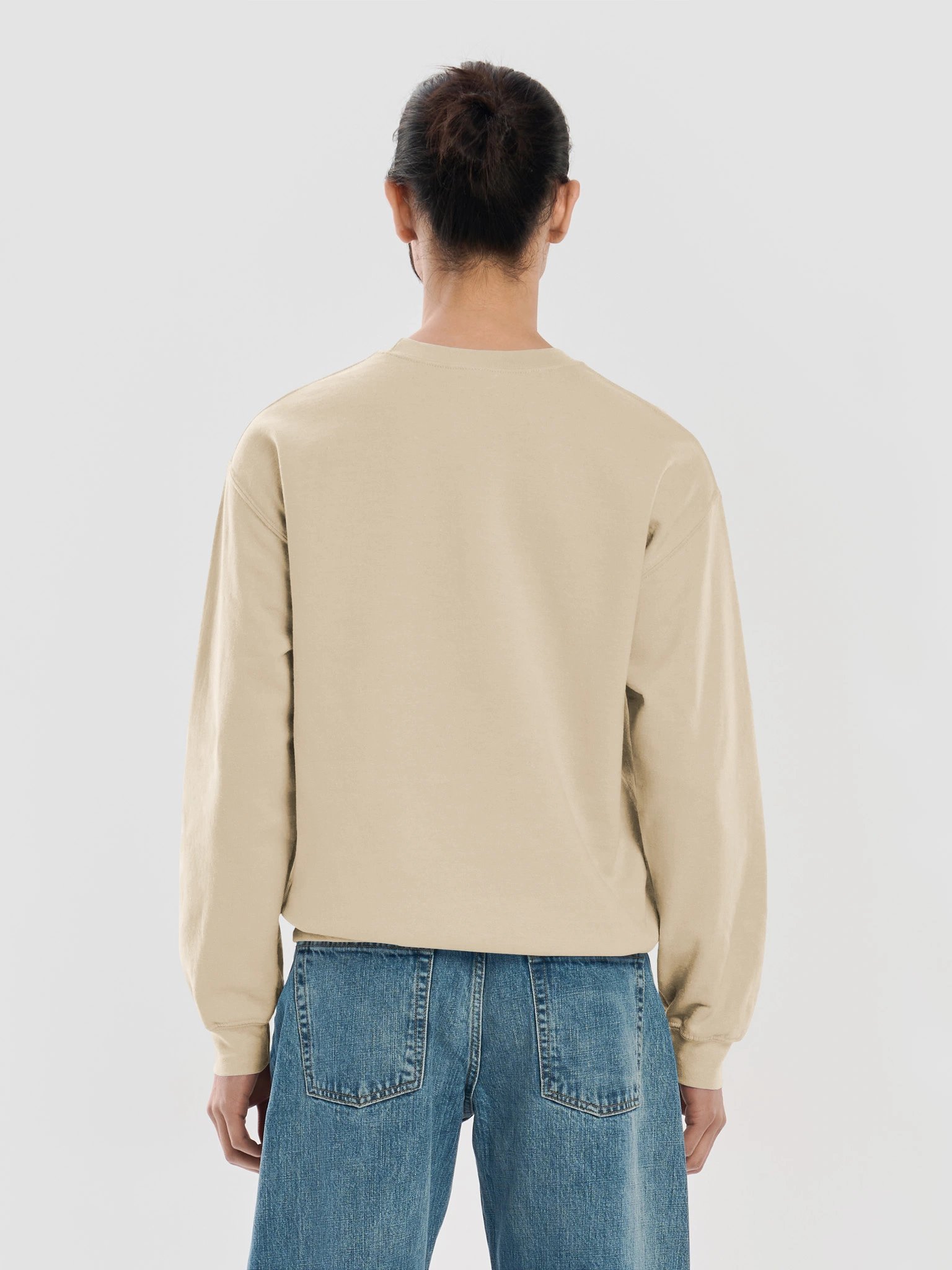 Baa'd Influence Red Glasses Crewneck product image (17)