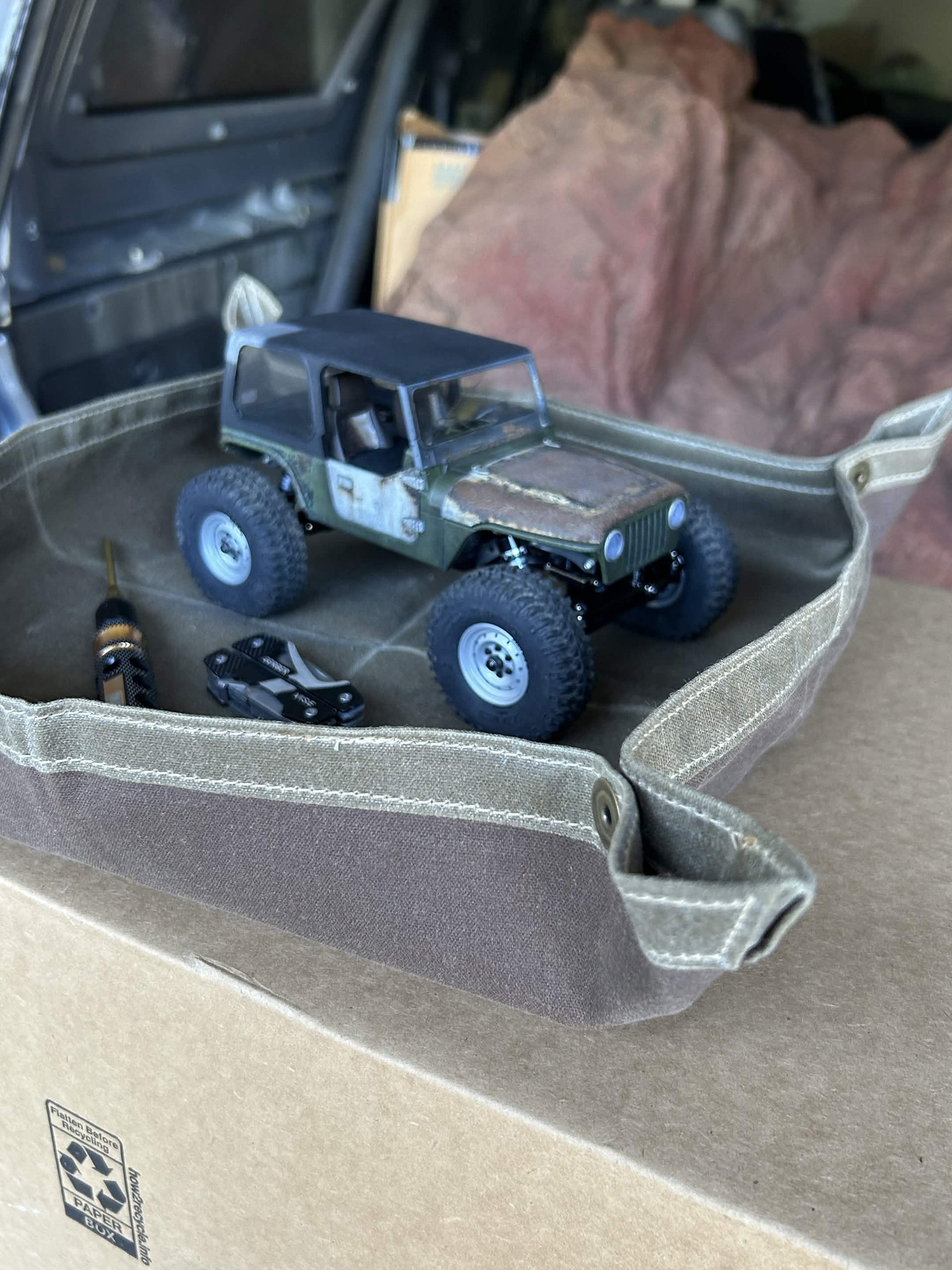 Folding Utility Tray product image (4)