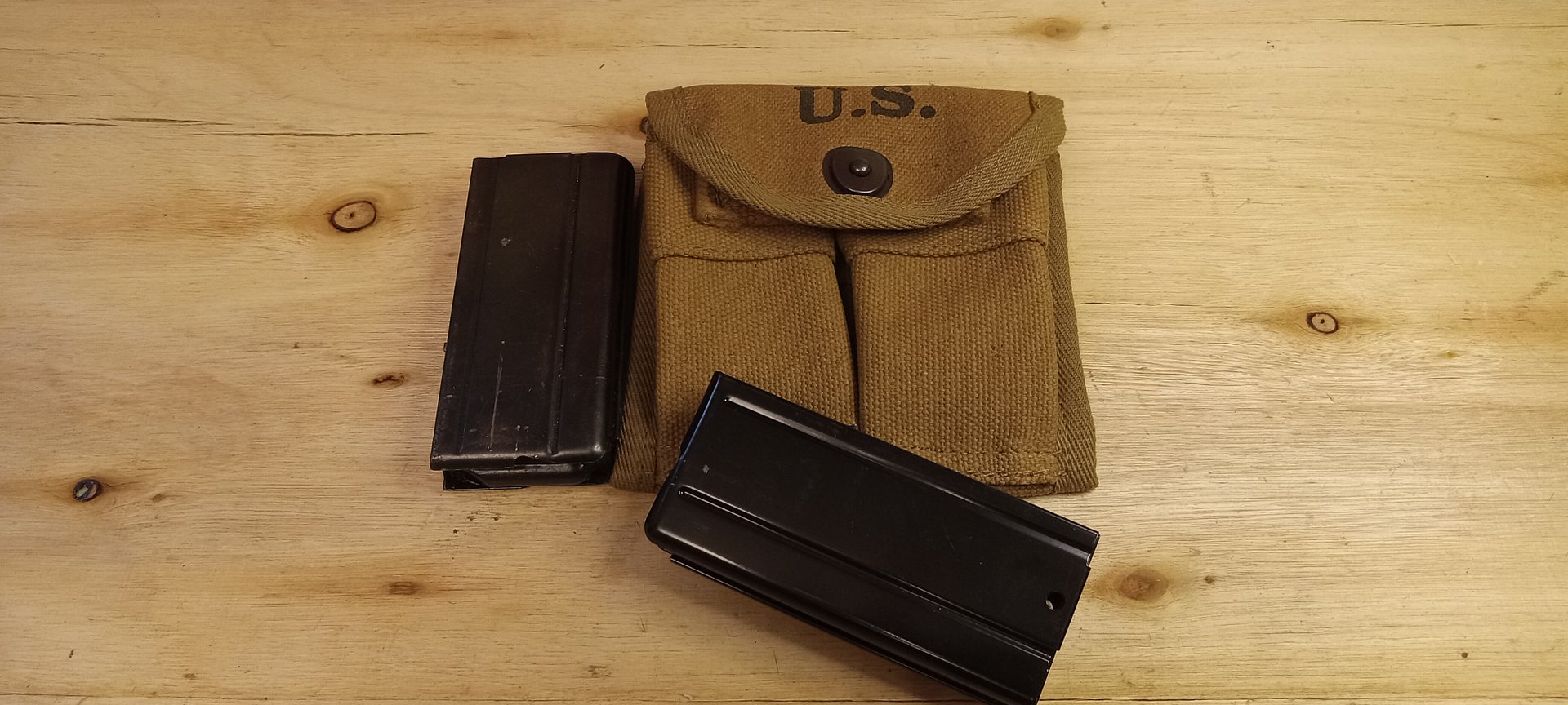 M1 Carbine Magazine Pouch NO MAGS INCLUDED product image (1)