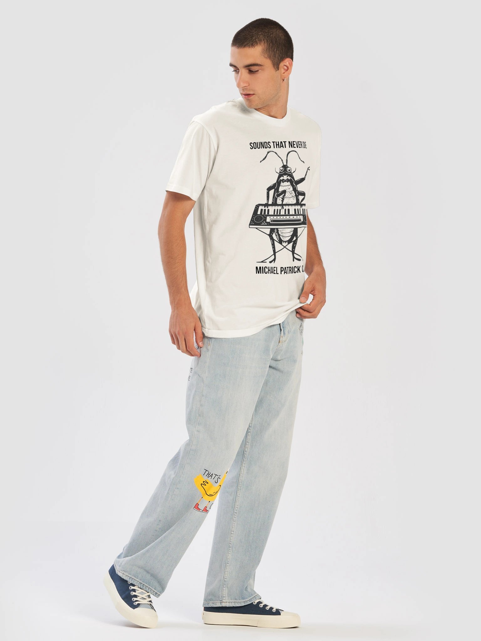 Michael Patrick Ceol - Sounds That Never Die Roach T-shirt product image (5)