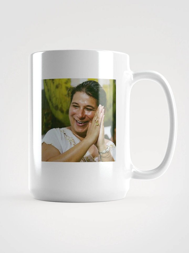 Um Sacerdote feliz faz um Axé feliz product image (1)