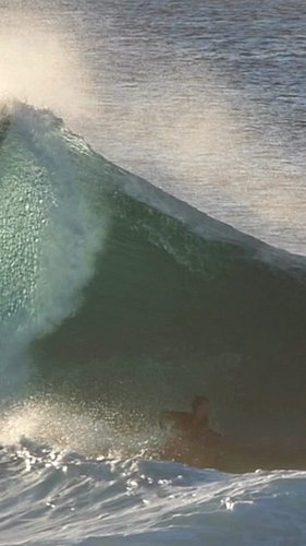 Golden Hour triangles 🔱📐 A short excerpt from our recent collaboration with @invertedbb “Aussie Boog Park // South Coast Sess...