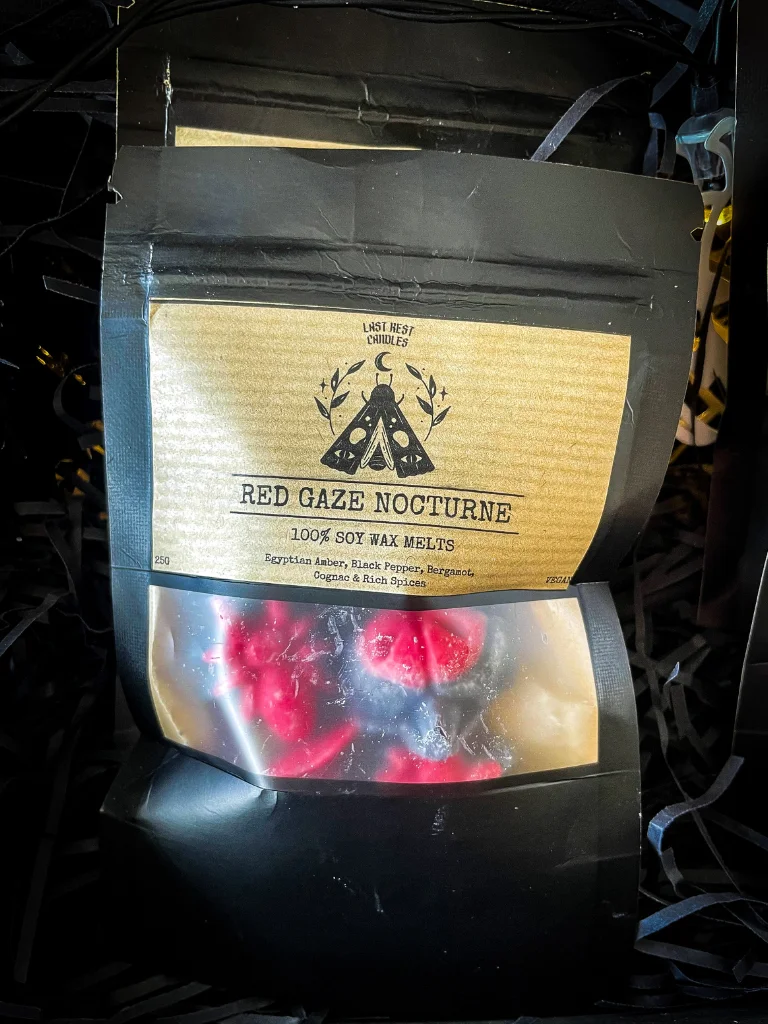Red Gaze Nocturne Melts product image (2)