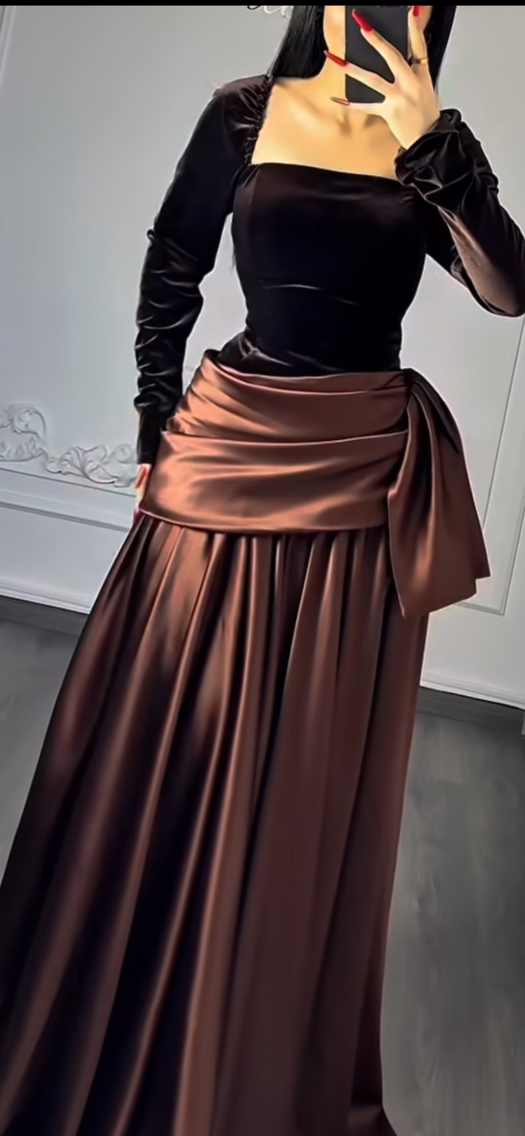Luxury dress product image (3)