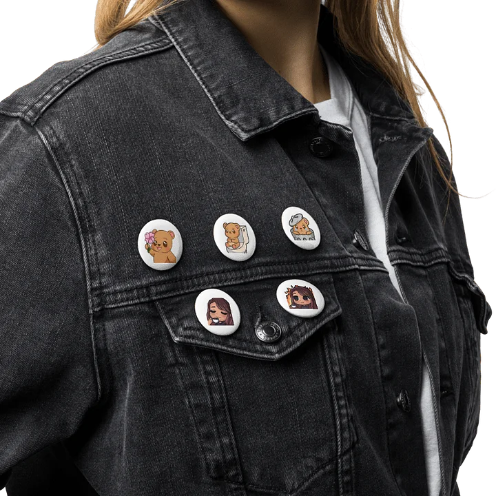Cosy Chaotic Pin Set 🐻 product image (1)