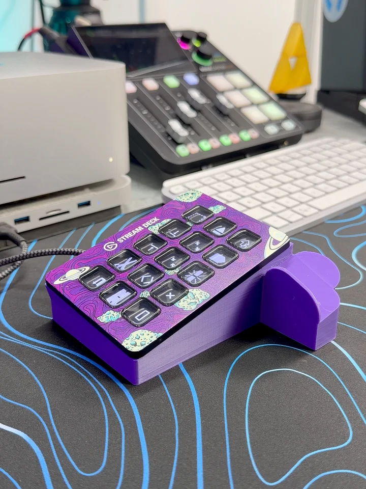 Elgato Stream Deck Ergo Stand .STL File Download product image (1)