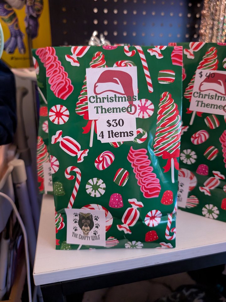 CHRISTMAS MYSTERY BAGS/BOXS/ADVANT CALANDERS! product image (2)