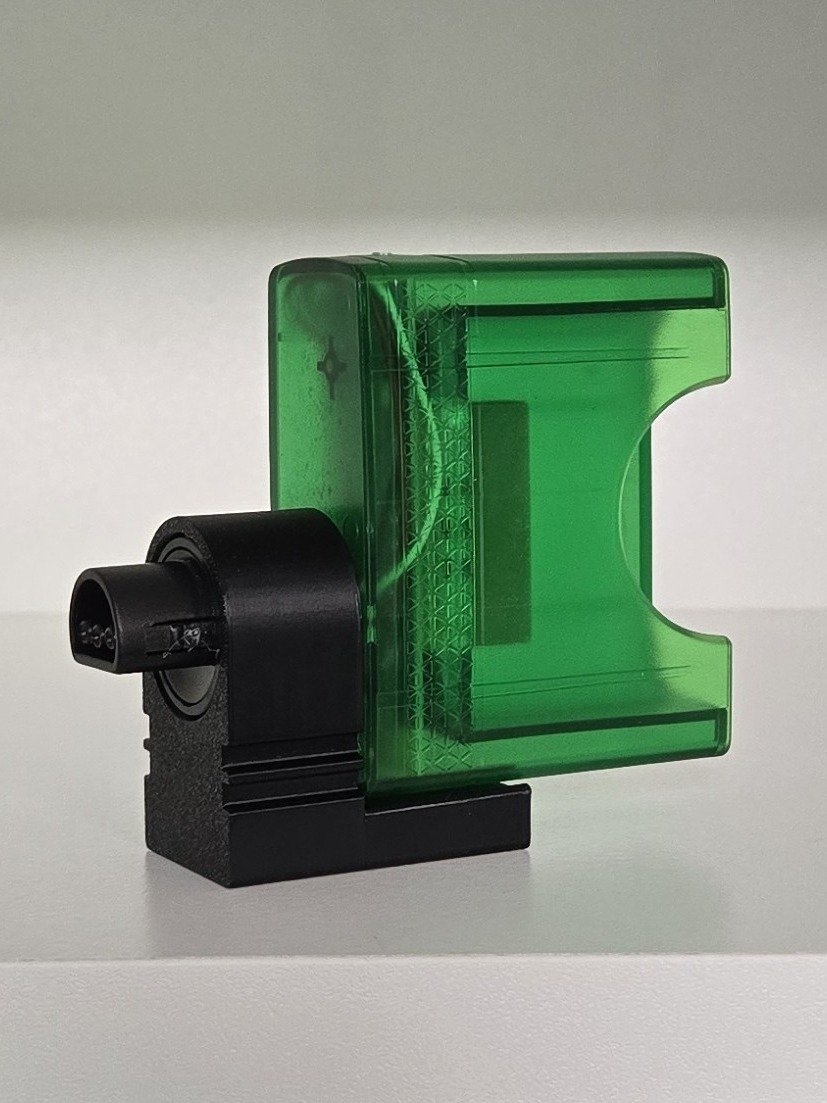 Retro Fighters Brawler64 Controller Stand product image (4)