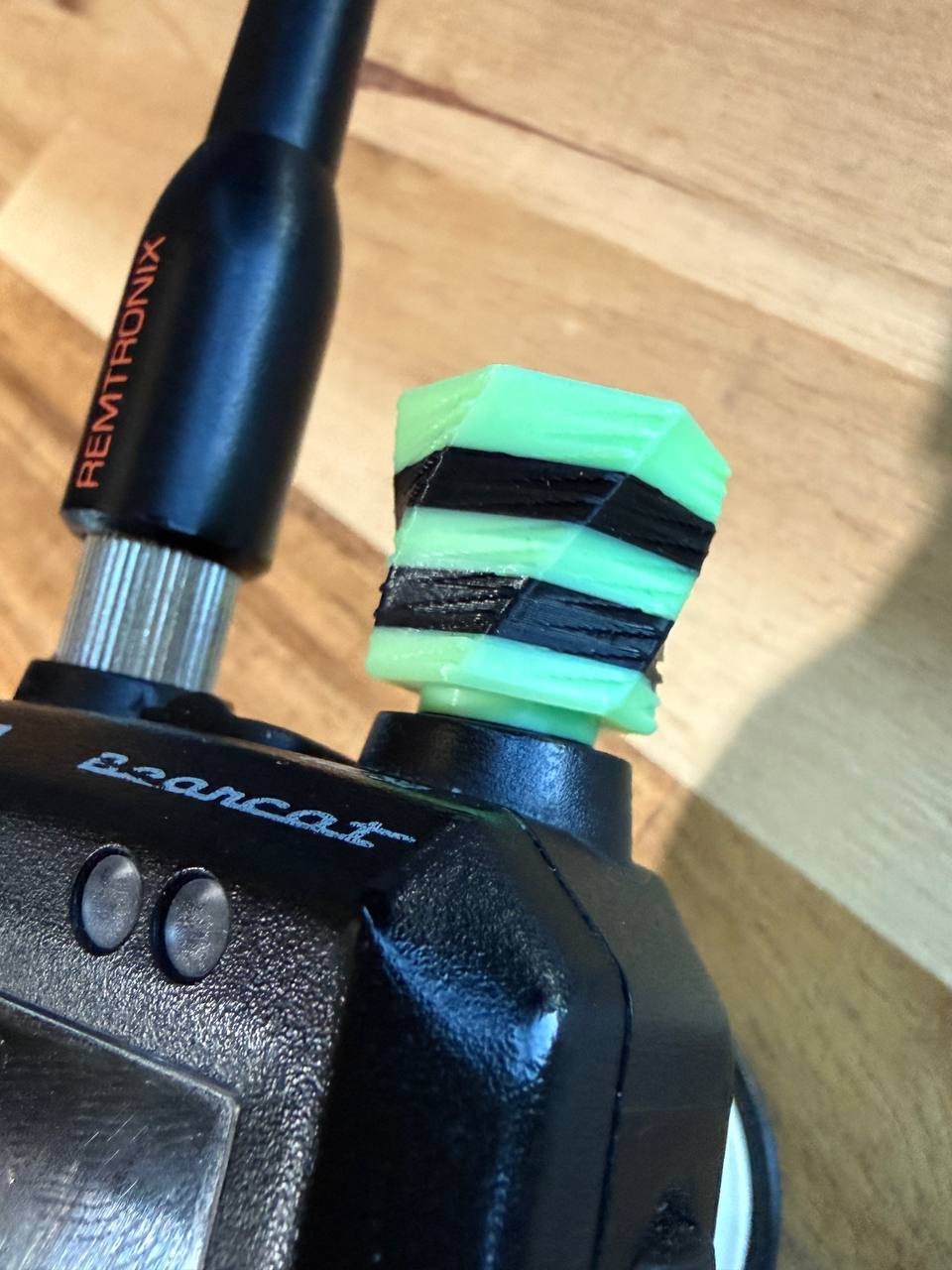 STRIPE GlowSpiral XL — Glow-in-the-Dark Neon Green Control Knob (Compatible with Uniden® SDS100) product image (3)