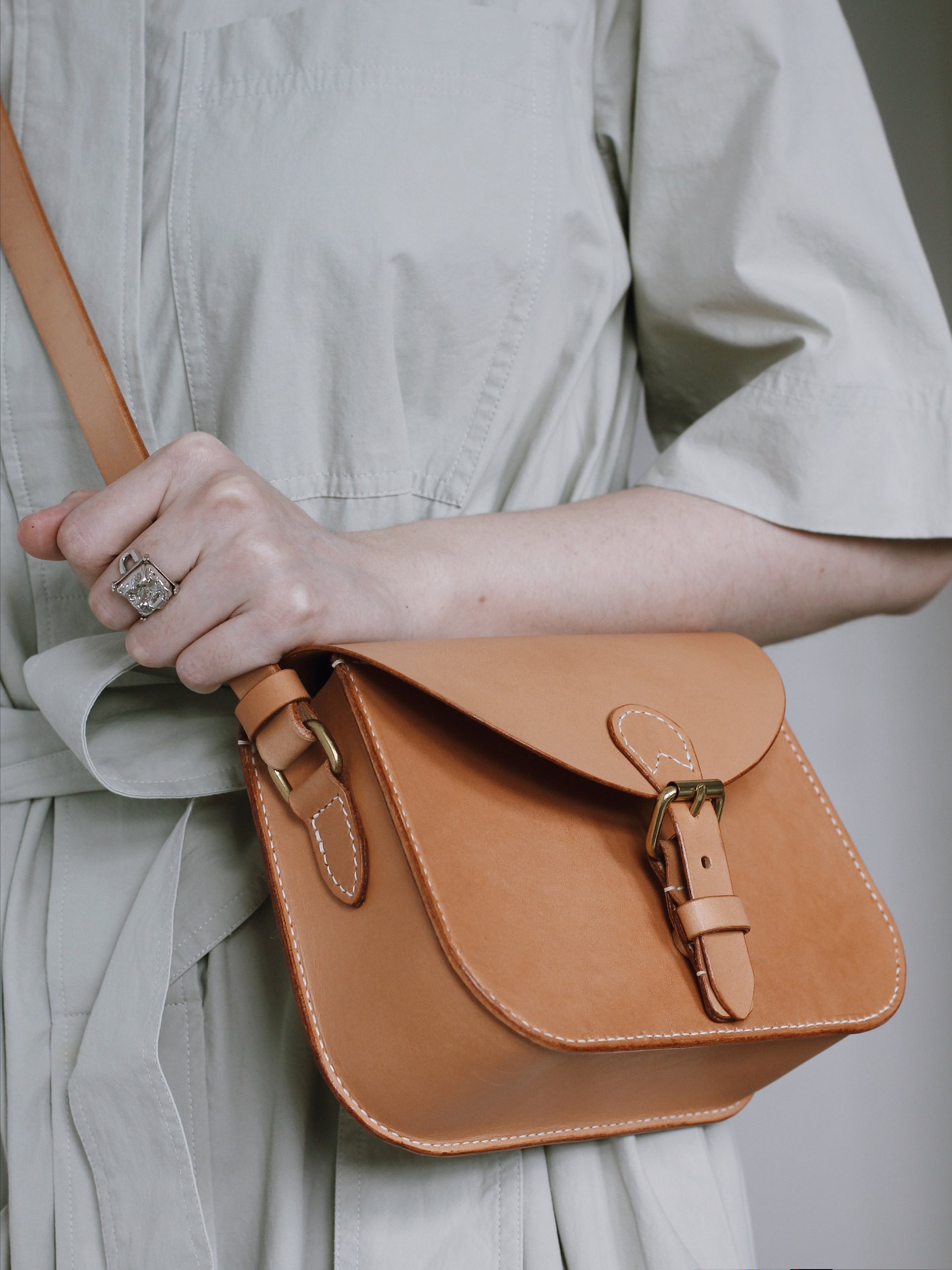 Vegetable Tanned Leather Saddle Bag - Small product image (10)
