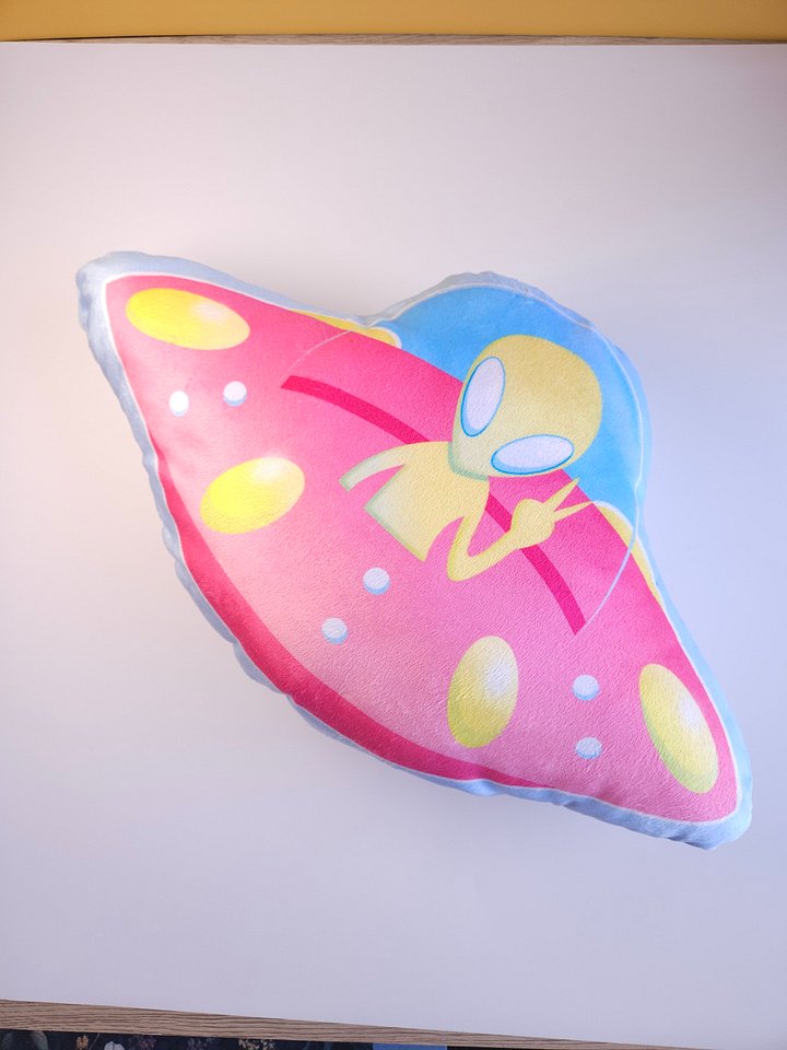 Alien UFO Pillow Cover product image (2)