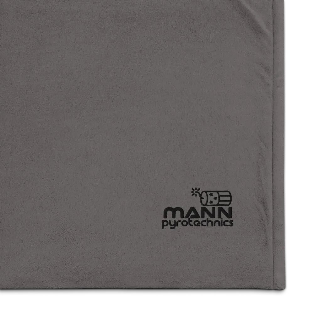 Mann Pyro Blanket product image (1)