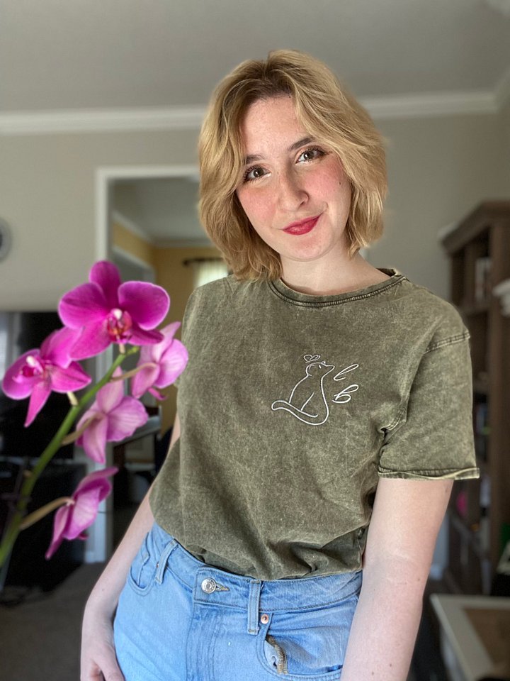 Cinder Embroidered Tee product image (1)