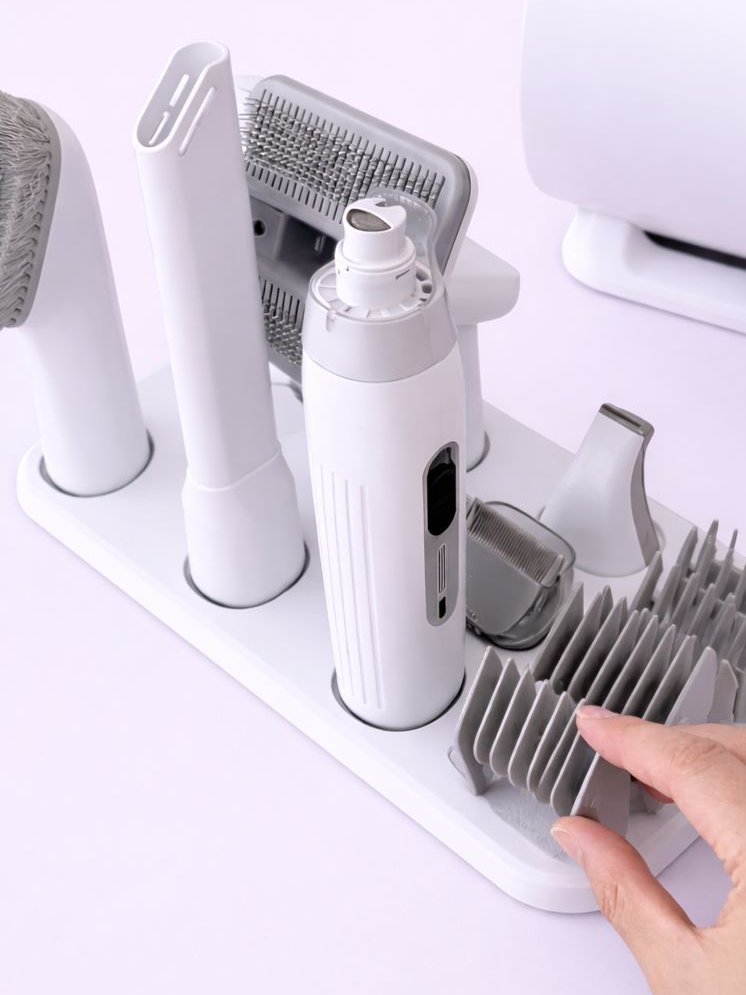 Mess-Free 8-in-1 Pet Vacuum Grooming Kit product image (2)