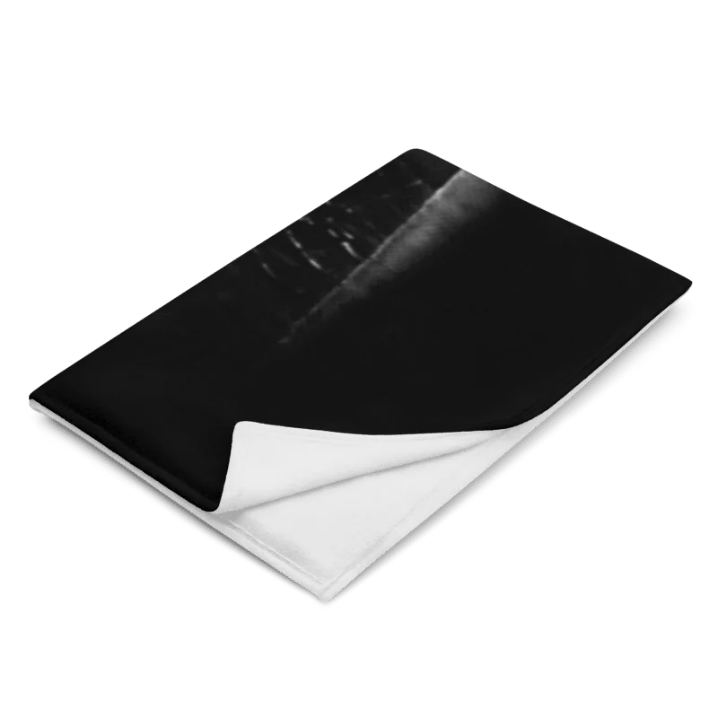 The Centre Blanket product image (3)