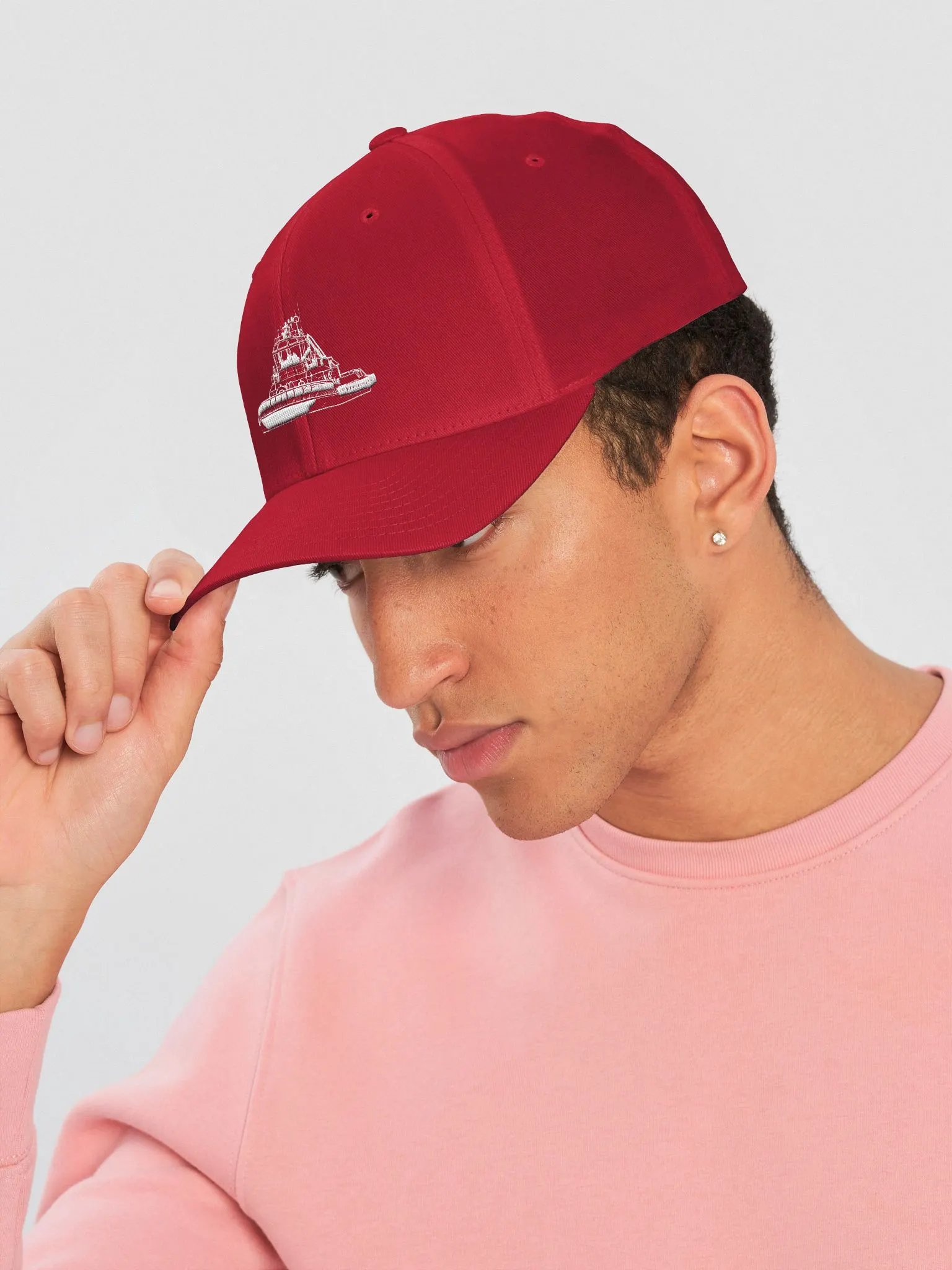 White Marco tug Fitted Flexfit Cap product image (6)