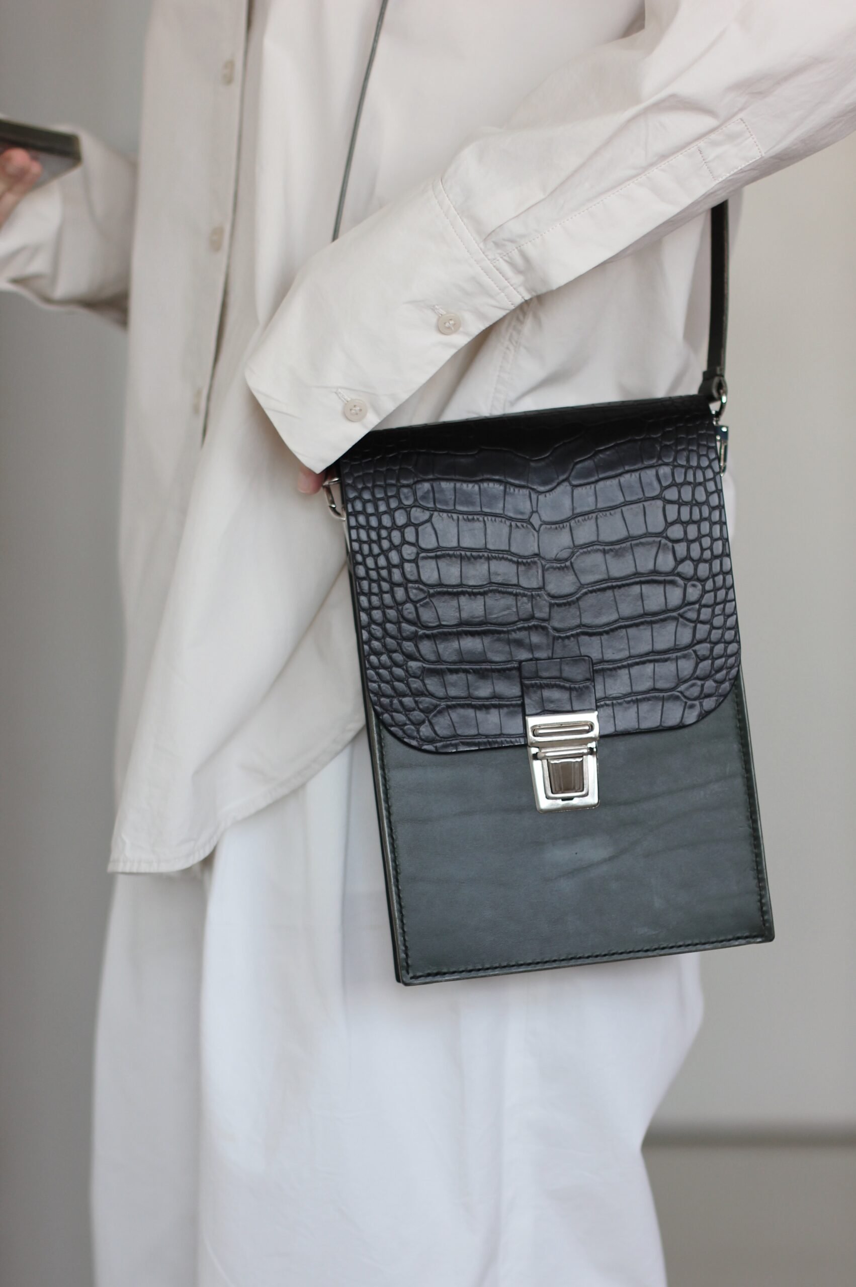 Croc Embossed Vegetable Tanned Leather Satchel product image (3)
