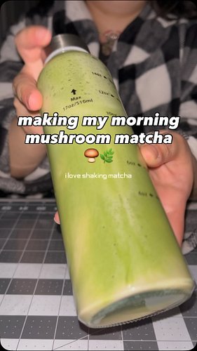 making my morning mushroom matcha, starting with shaken mushroom almond milk, and ending with a frothy matcha latte blend 🍄‍🟫...