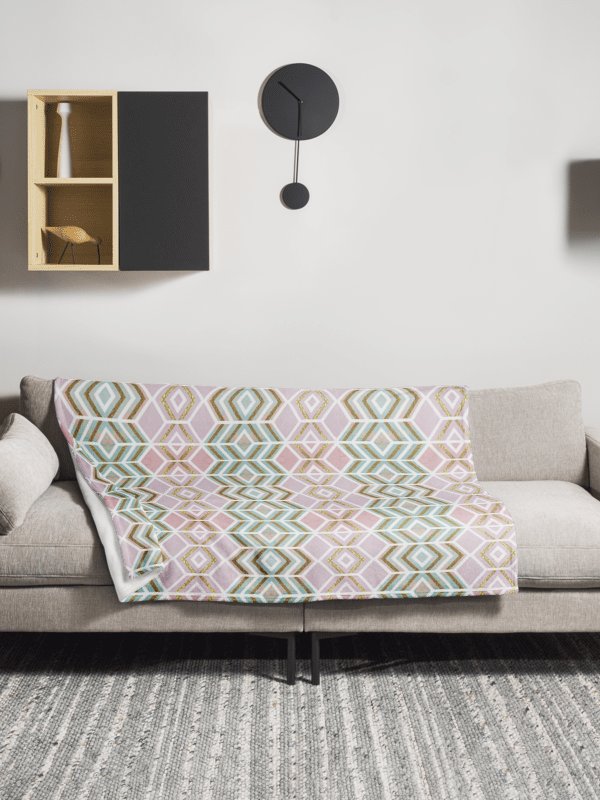 FESTIVE DIAMOND THROW BLANKET product image (3)