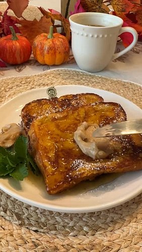 This incredible Pumpkin French Toast with Maple Cinnamon Butter is the ultimate fall breakfast! 😍🍂🎃

Pumpkin French Toast
Ser...