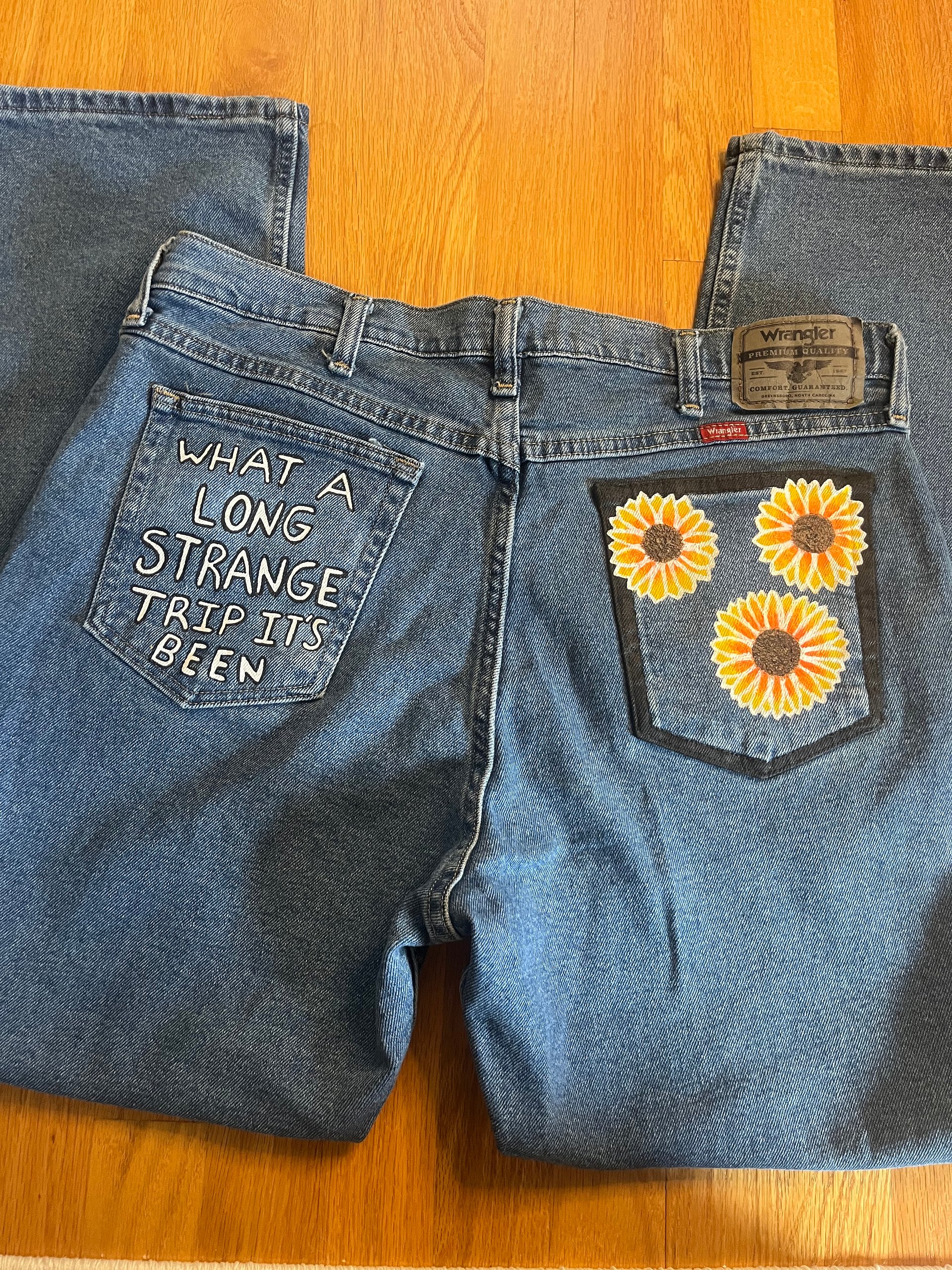 Sunflower Dreams Jeans / Size 36x30 (Mens) product image (3)