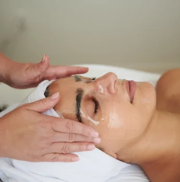 Neogenesis Beta Glucan Hydrogel Mask product image (2)