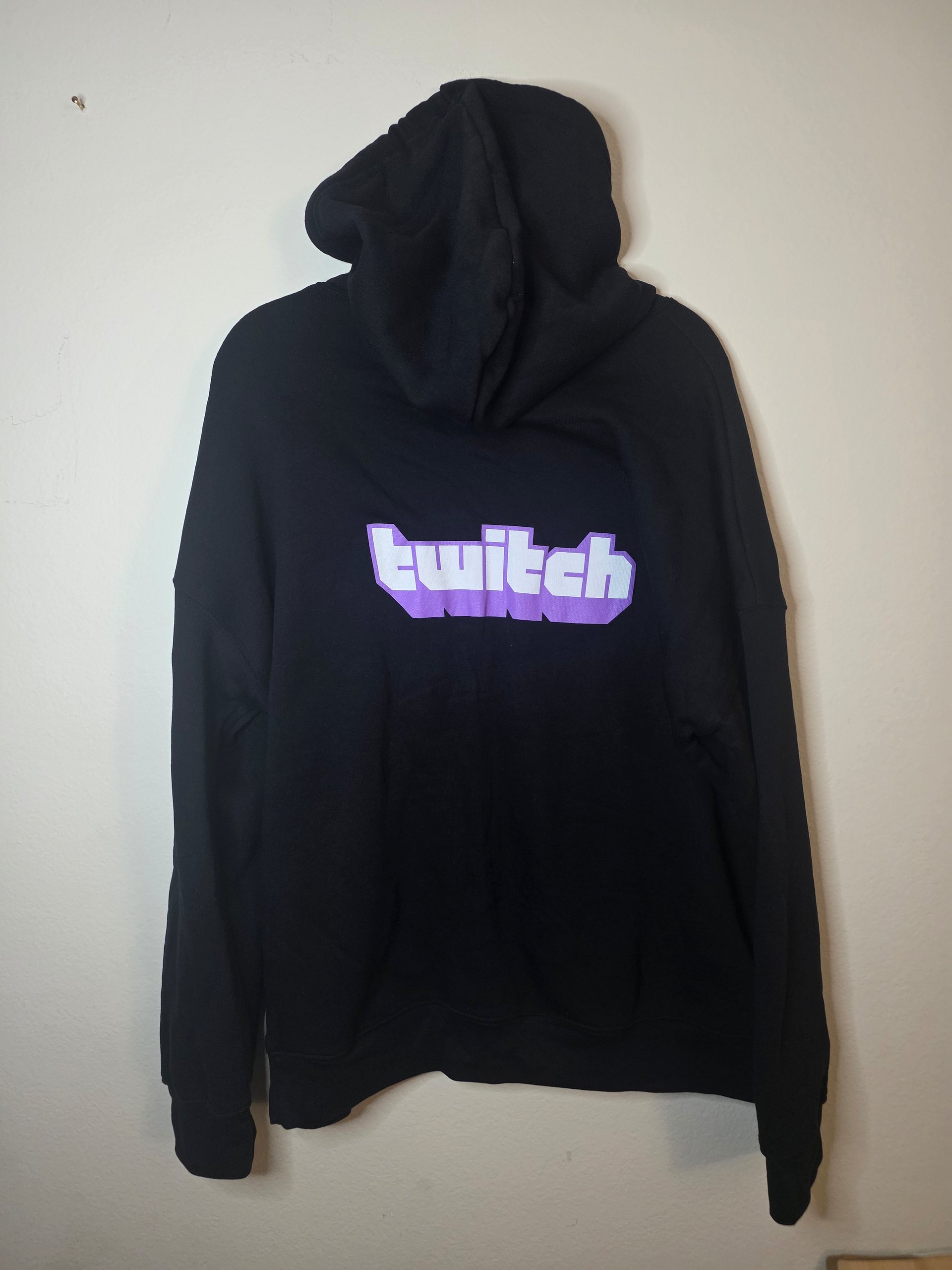 10 Yr Ani Twitch Hoodie product image (7)