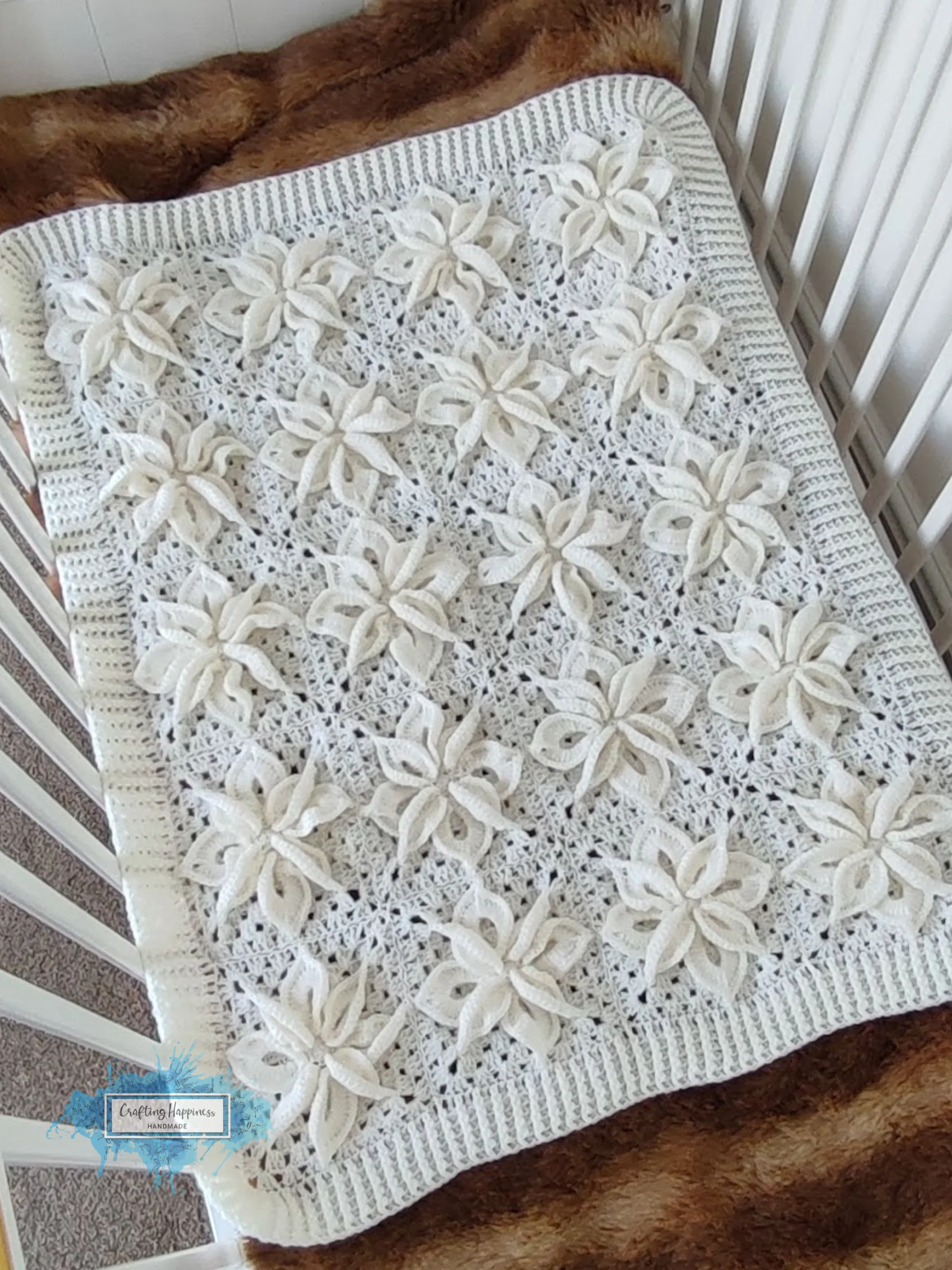 White Poinsettia Crochet Afghan Pattern | Flower Granny Square Blanket (PDF Pattern) product image (3)
