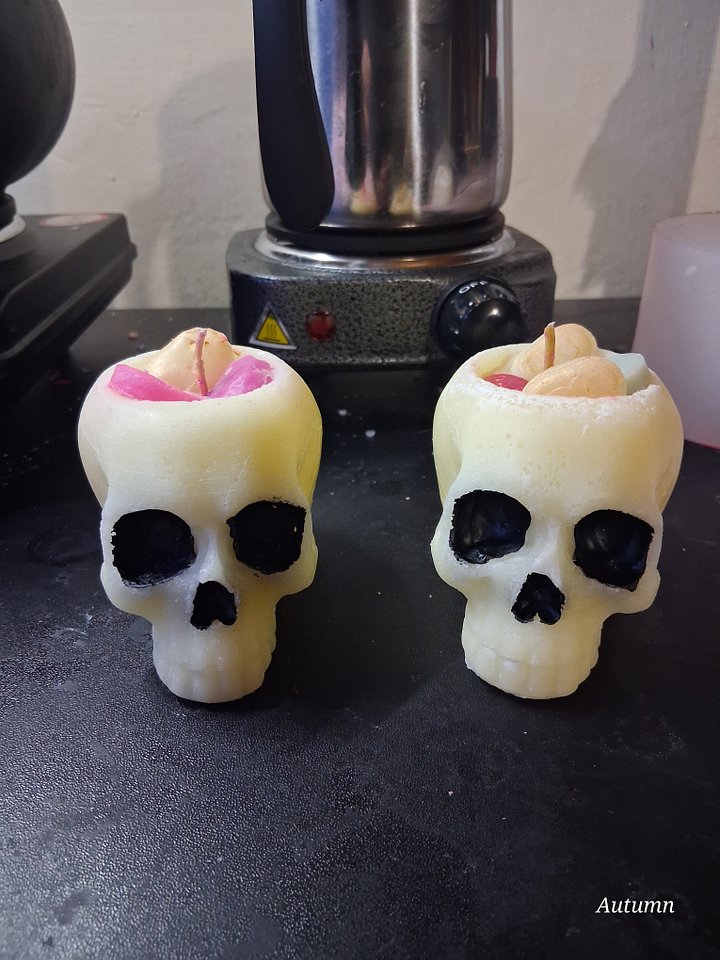 Skull of Candy Candle product image (1)