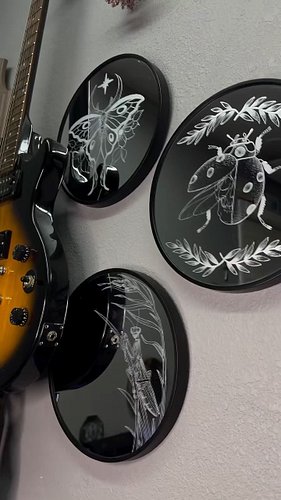The bug collection 🖤🐞 
-more will be added soon!

Custom Hand-engraved Mirrors
- 10inch Circle wall mounted mirror

Live stre...