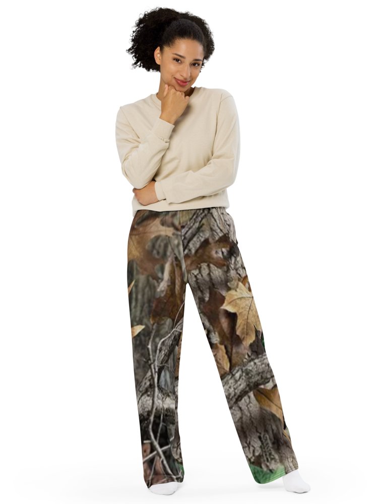 All-over print unisex wide-leg pants Camo product image (5)