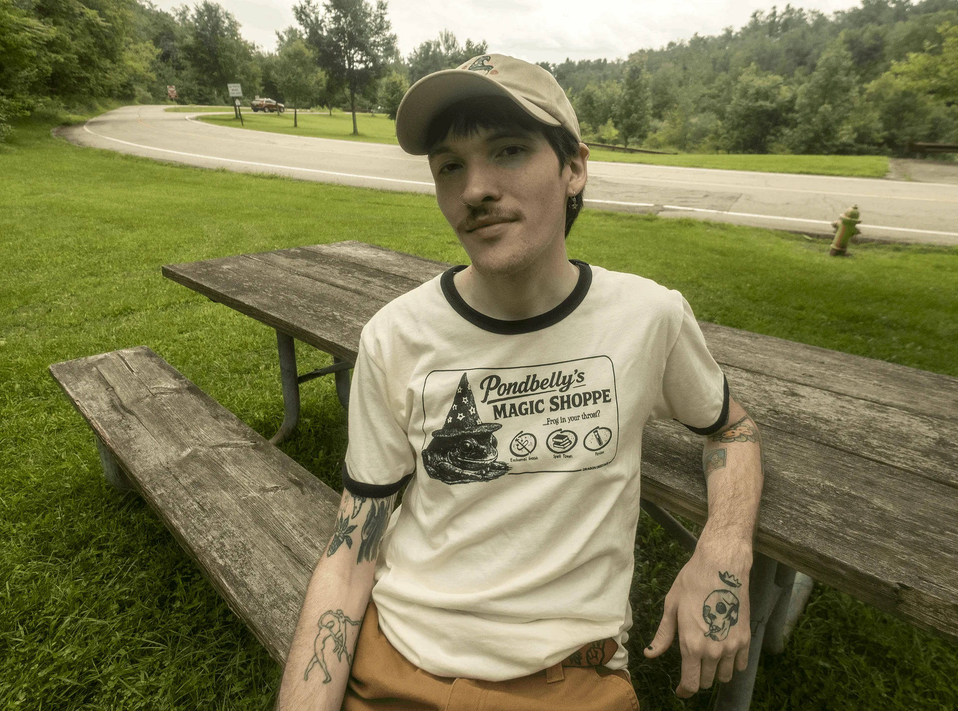 Pondbelly's Ringer Tee product image (8)
