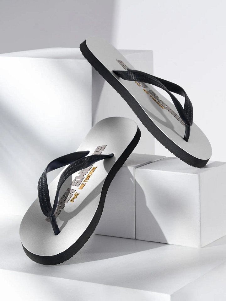 Seven Swords sandals product image (2)