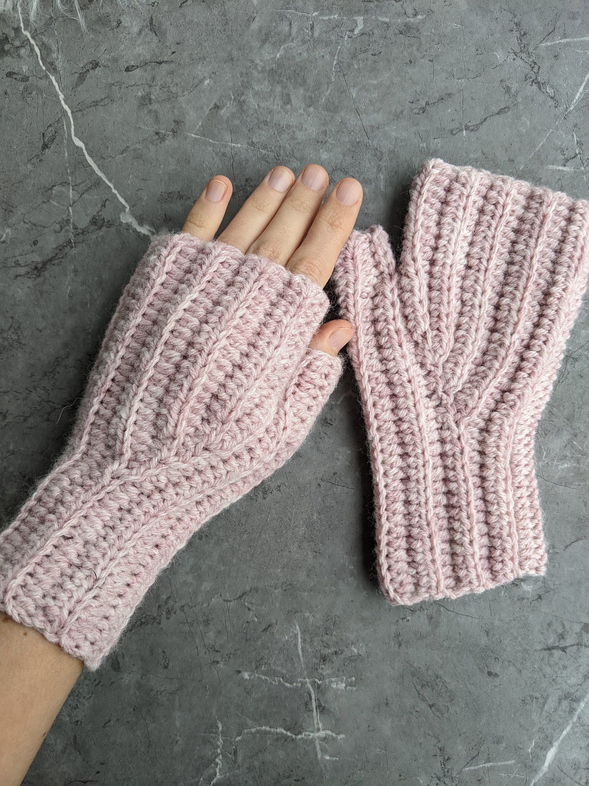 Crochet Wrist Warmers Pattern product image (1)