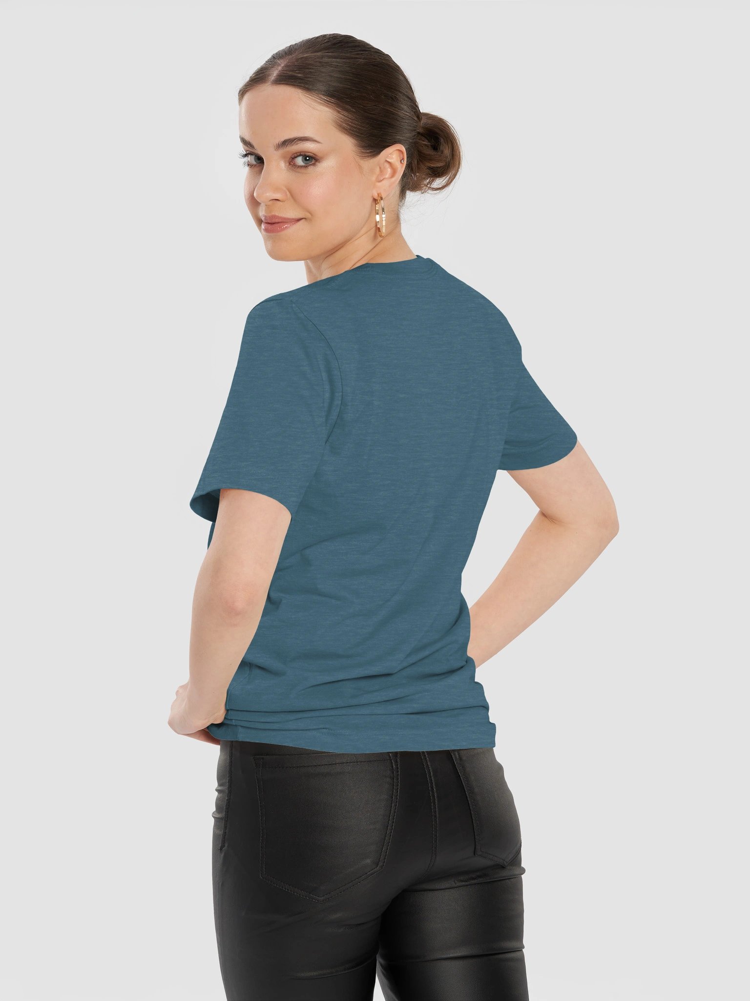 Good Ghoul Tshirt Light product image (12)