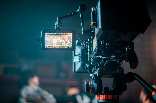 Some BTS of our gear on the set of Apex, directed by @alex.da.gr8, from @gr8estproductions!
•
#blackmagicpyxis #nisiathena #c...
