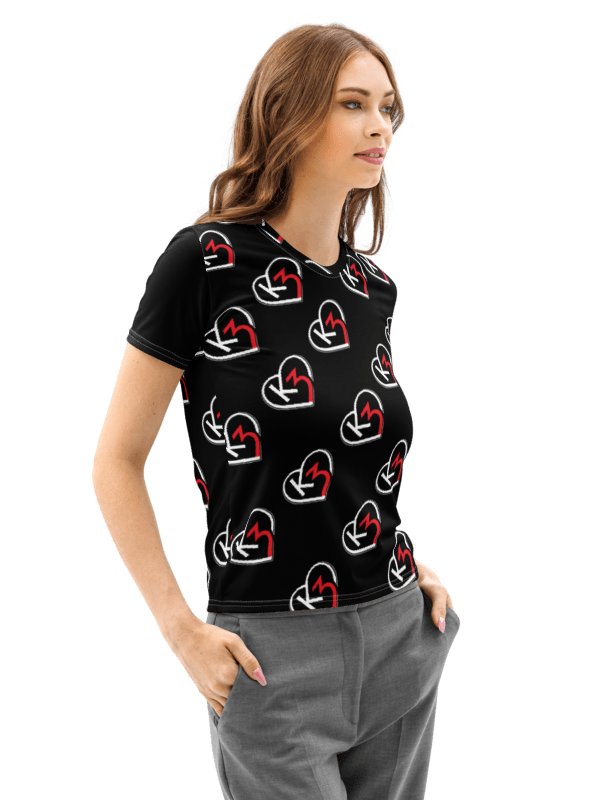 Carry the Feeling™ | HER Heartmark Hug Tee | Everyday Fit product image (3)