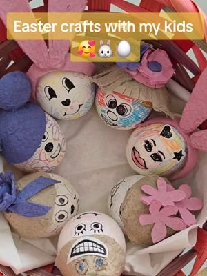 Easter crafts with my kids 🥰🐰 I didn't have sticker paper so I drew eyes on a return label. 🤭🥚 #happyeaster #eastercrafts 