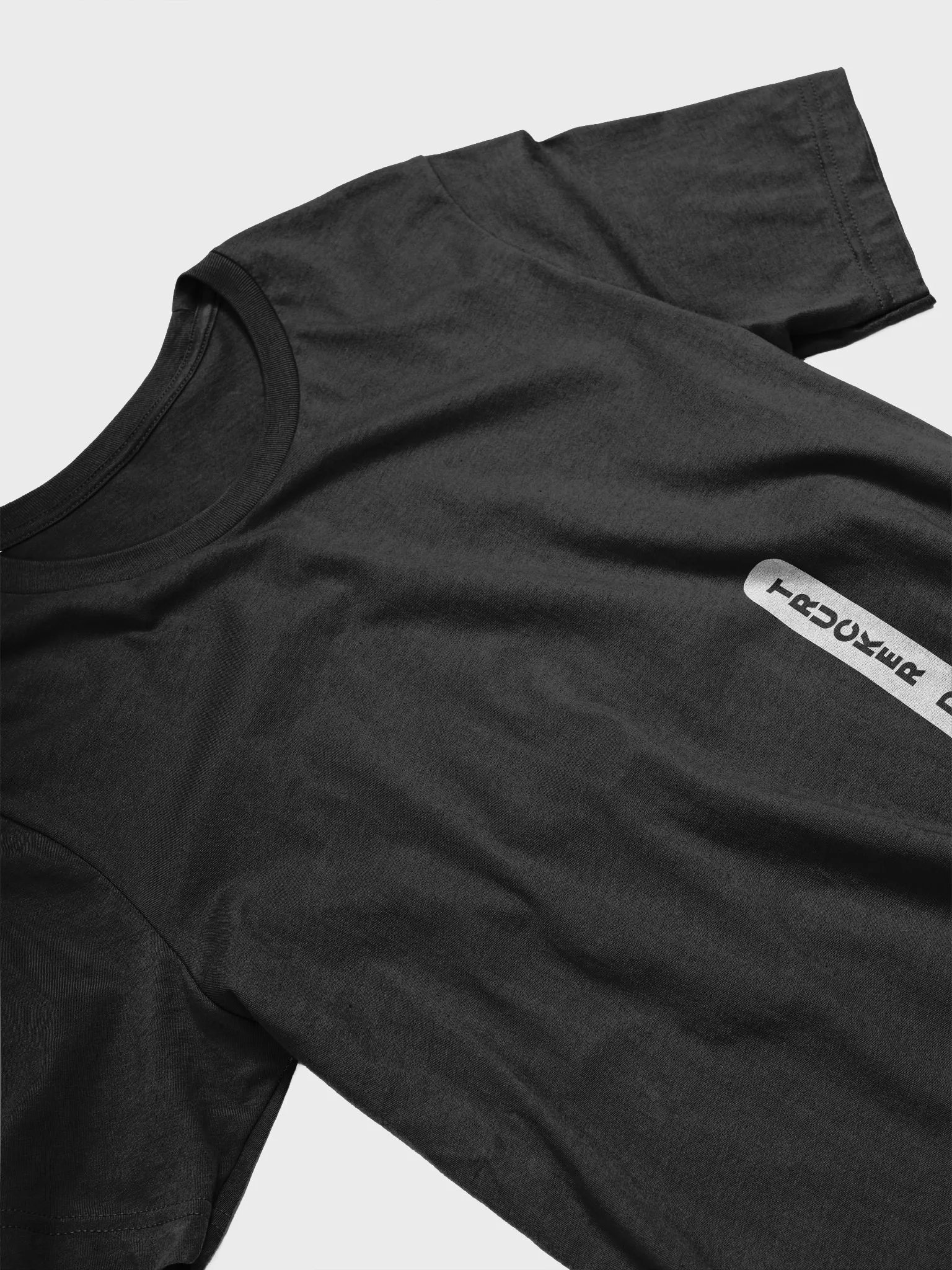 Trucker Dylan Cut Out Vertical White Logo T-Shirt - Dark product image (5)
